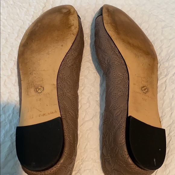 Ann Taylor Cap Toe Flat - Picture 6 of 6